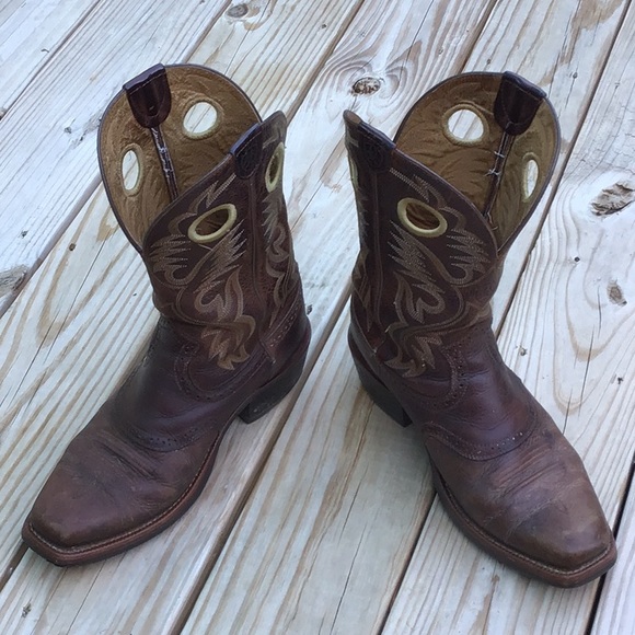 ariat boots style 34824